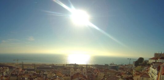 panorama vista tetti Lisbona